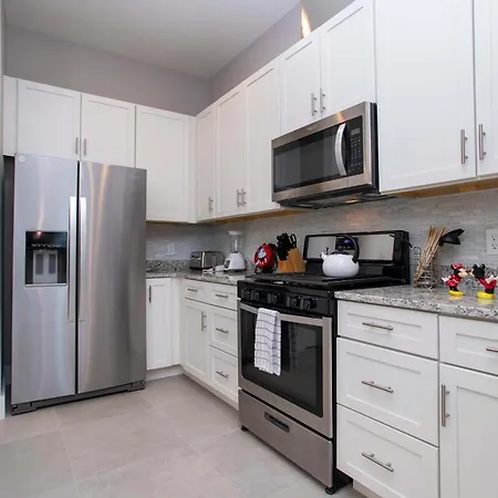 Gorgeous 4 Bedroom Family Friendly Close To Disney 7573-2
