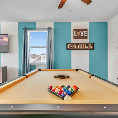 5 Bedrooms 55 Bathrooms Solara 1620 Hg-3
