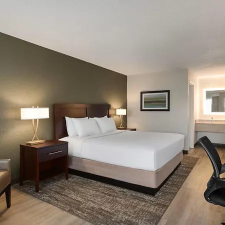 Mai Hana Hotel And Suites I Drive-Theme Parks-2