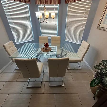Windsor Hills Resort: Disney-Area Villa with Private Pool & Water Park-3