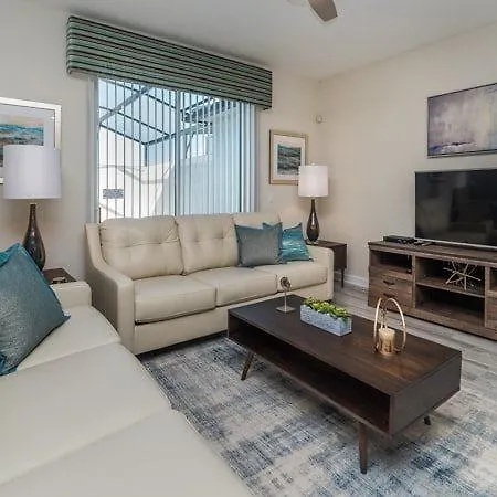 Stunning Storey Lake 4 Bed 3 Bath Townhome With Splash Pool-2