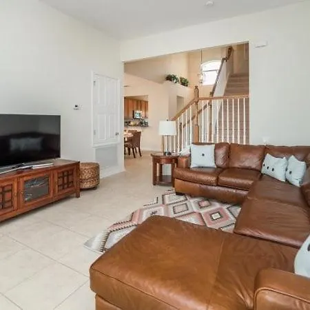 Amazing 5 Bedroom 5 Bath Pool Home In Windsor Hills Resort-2
