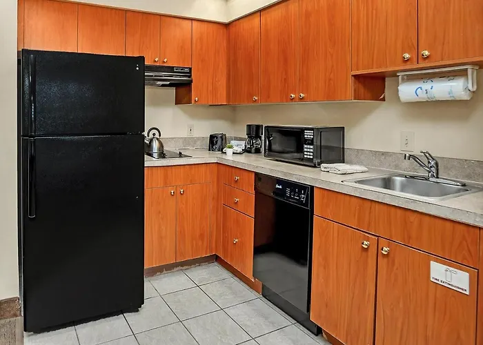 1Br With King Bed - Near Disney - Pool And Hot Tub!