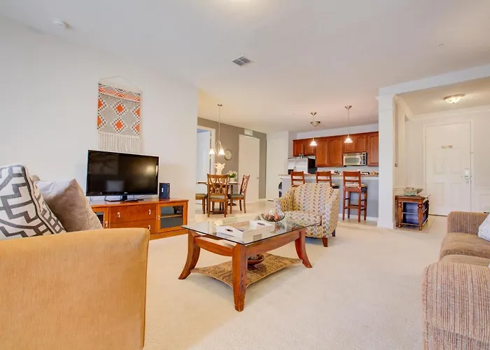 Cozy Condo Wprivate Balcony In Vista Cay Resort
