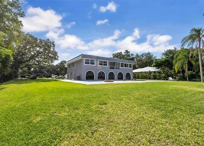 Stunning Lake Front House Near Disney & Universal Orlando que aceita animais de estimação