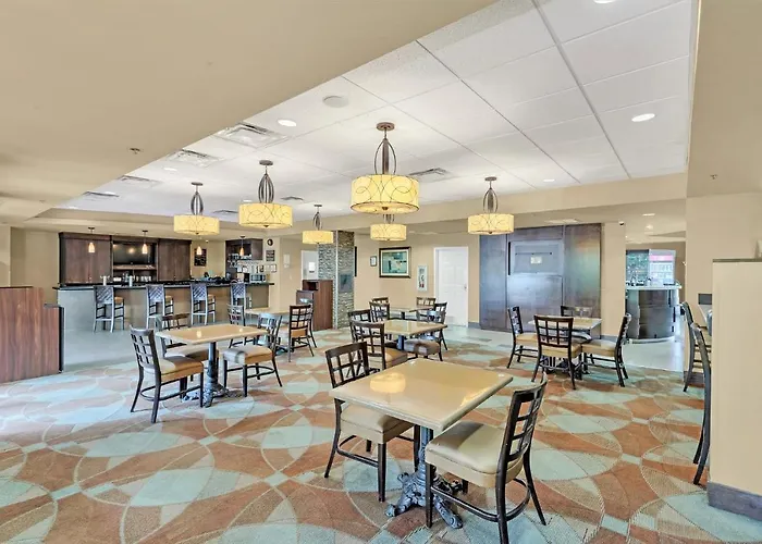 Near Disney - 1Br With Two Queen Beds - Pool And Hot Tub