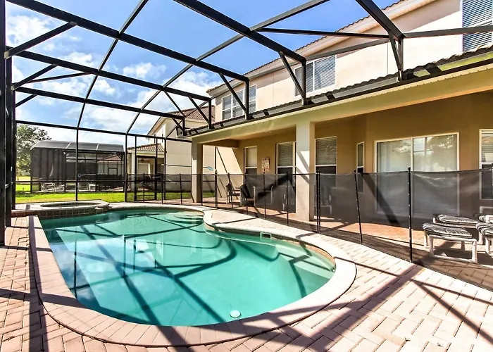 Spacious Kissimmee Villa - 3 Mi To Disney World!