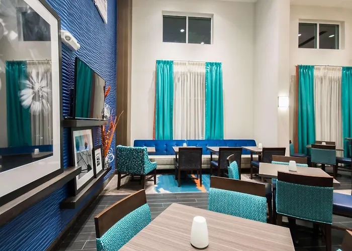 Boutique Hampton Inn & Suites Orlando Near Seaworld Williamsburg