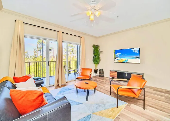 Stunning 2Br Condo With Pool, Near Disney!