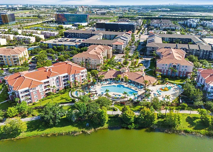 Vista Cay At Epic Universe - Luxury Lakeview 4 Bedroom Condo