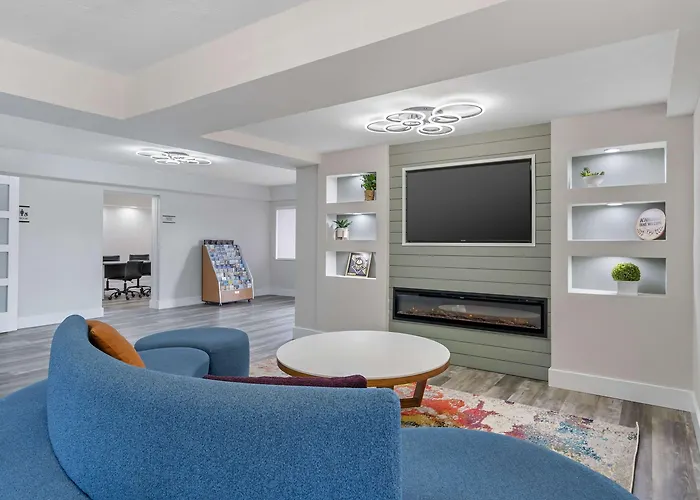 Quality Inn & Suites Orlando East - Ucf Area