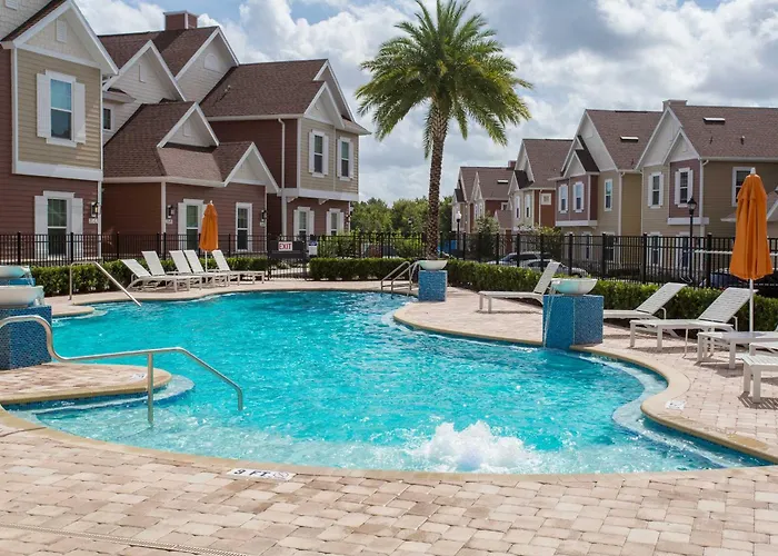 Gorgeous 4 Bedroom Family Friendly Close To Disney 7573
