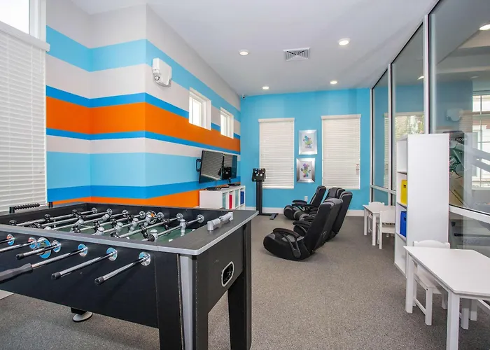 Gorgeous 4 Bedroom Family Friendly Close To Disney 7573