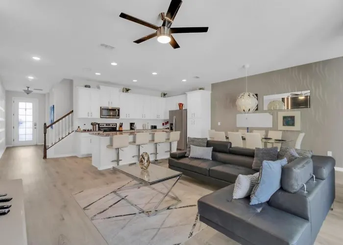 Orlando Newest Resort Community Town Home Townhouse Kissimmee acceptant les animaux
