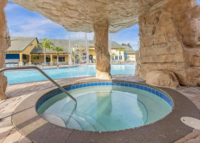5 Bedrooms - 5 Bathrooms - Paradise Palms 2966 Bp