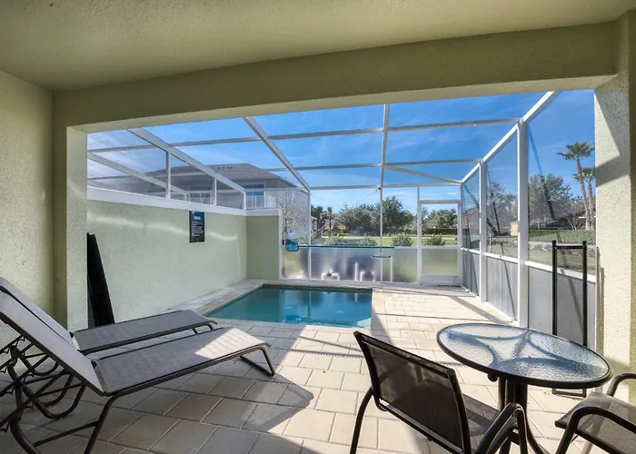 Beautiful 3 Bedroom Suites, 20 Min From Disney Townhouse