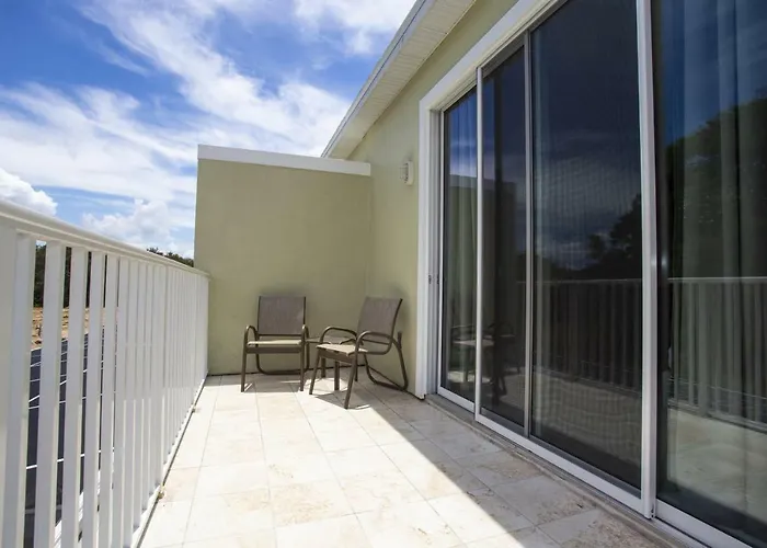 New And Modern Villa Near Disney