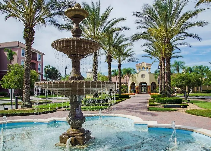 Vista Cay Luxury Lakeview 3 Bedroom Condo