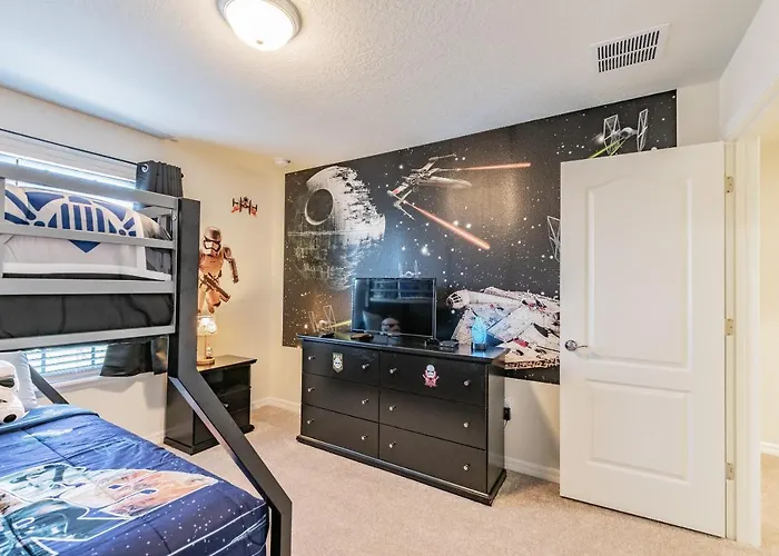 Extraordinary Home Near Disney With Game Room