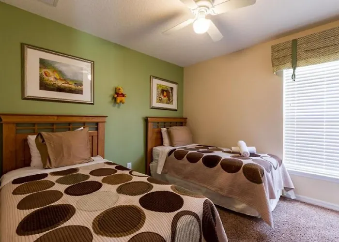 Three-Bedroom Pool Home Kissimmee